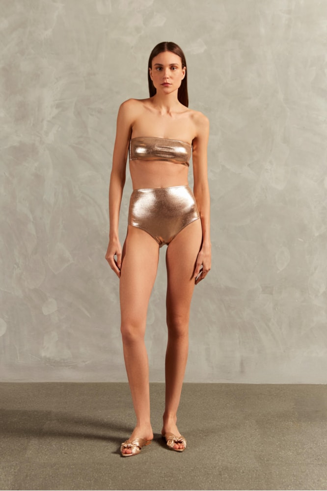 Biquini Hot Pants Tomara que Caia Ouro Claro
