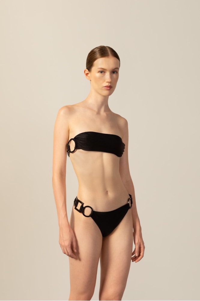 Biquini Tomara Que Caia Detalhe Argolas Preto