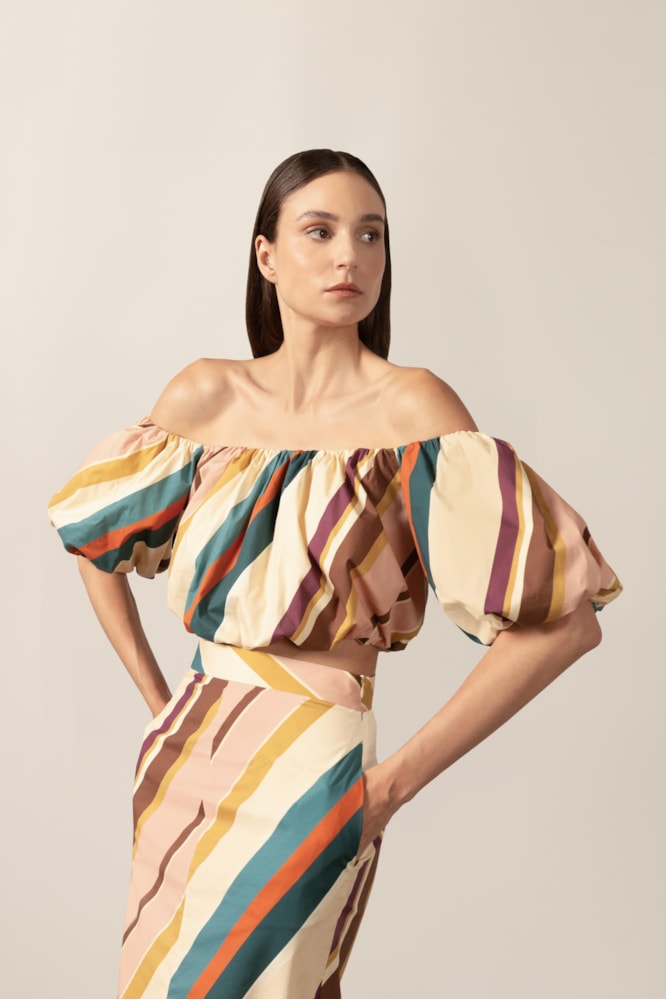 Blusa Cropped Listras Diagonais Unico