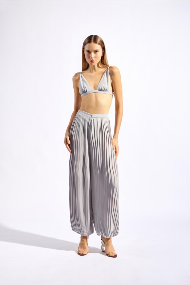 Calça Plissada Noblesse Cinza Claro