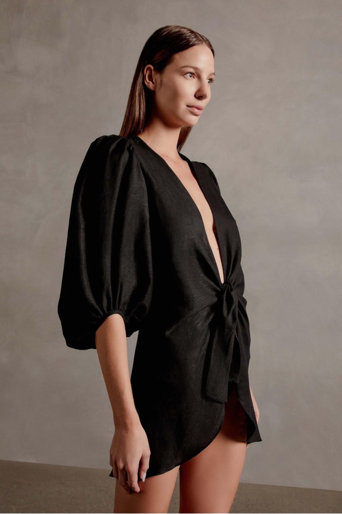 Camisa Longa de Amarrar Timeless Preto