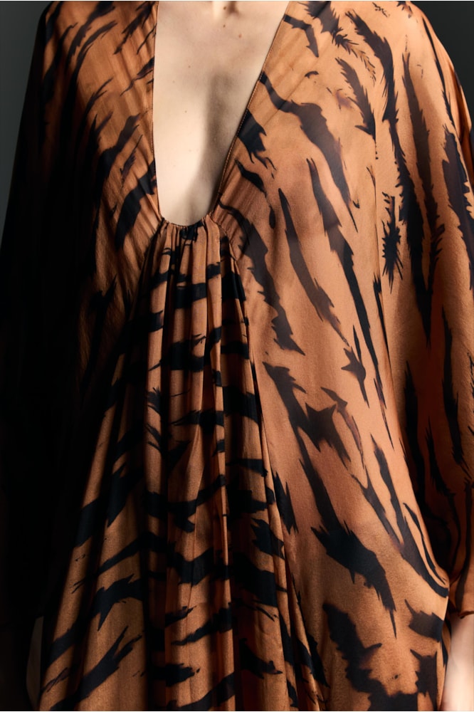 Kaftan Longo Sabine Getty Bege