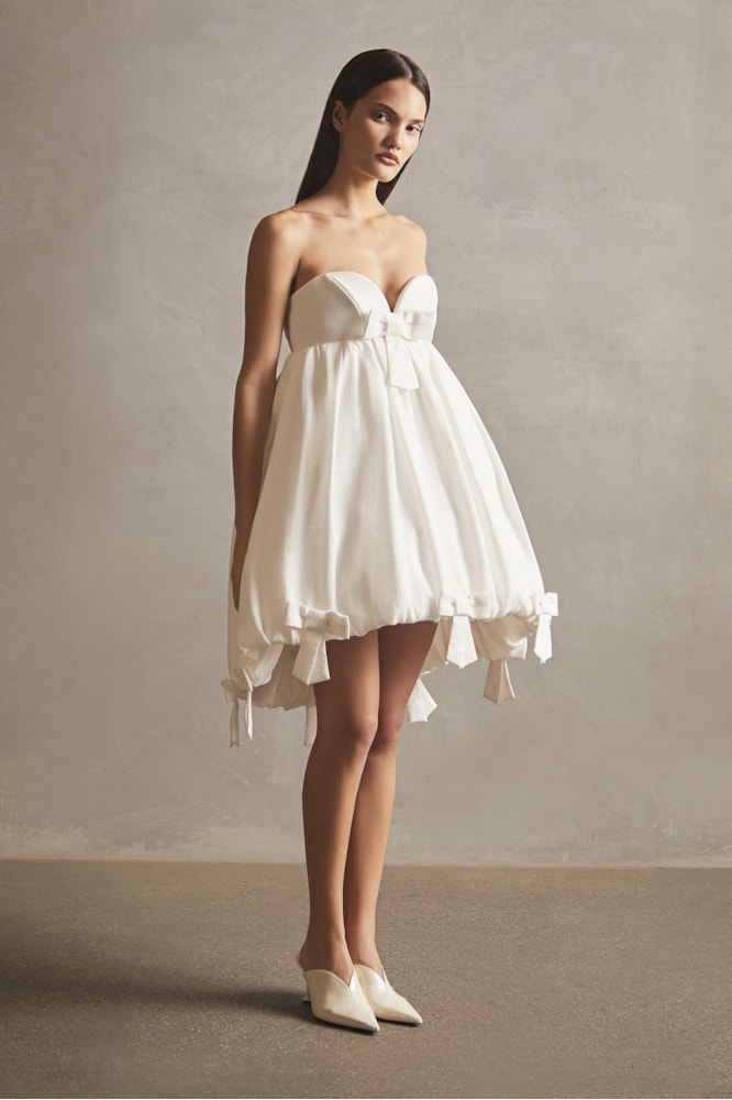 Vestido Curto Balone Laços Off White
