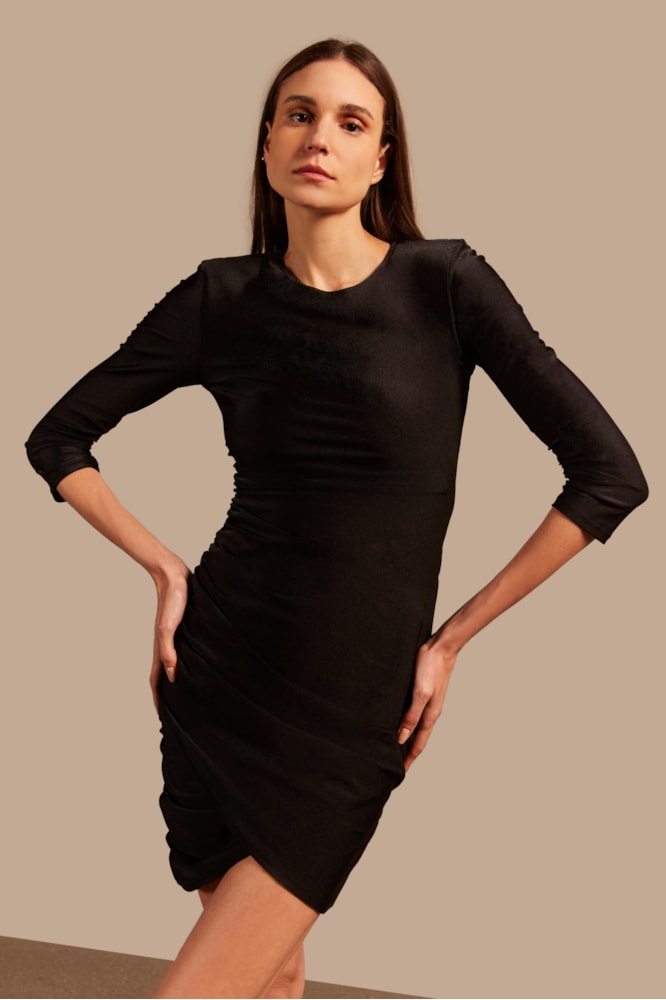 Vestido Curto Franzido Preto
