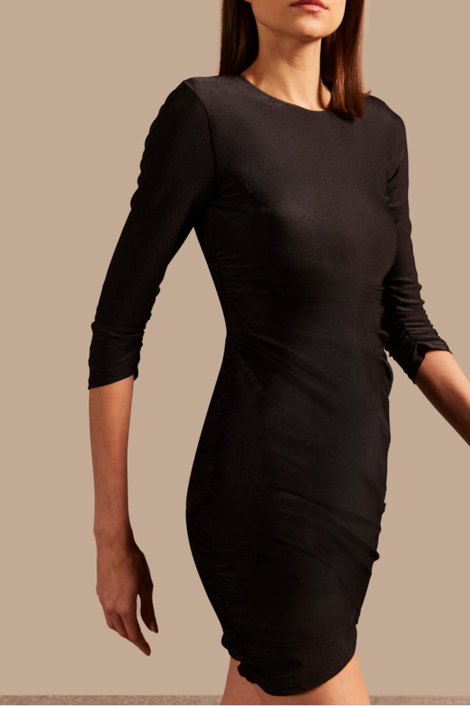 Vestido Curto Franzido Preto