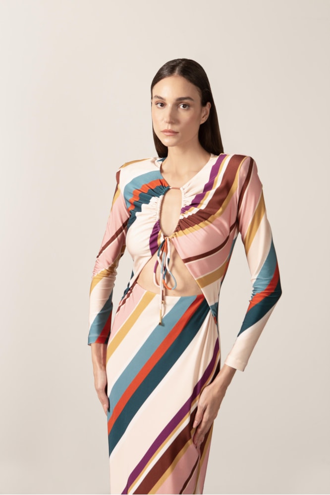 Vestido Longo Decote Franzido Listras Diagonais Unico