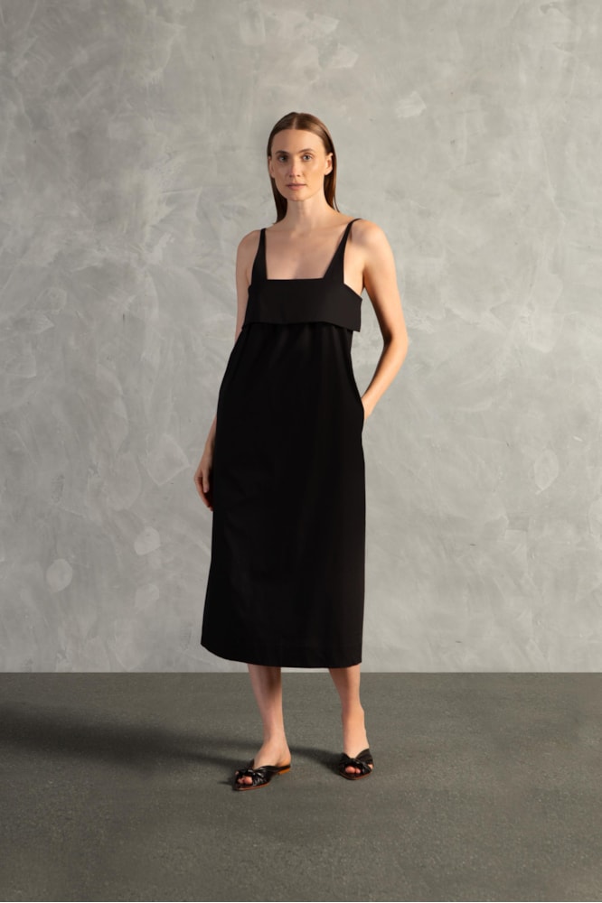 Vestido Longo Detalhe Alcinha Inamorata Lisos Preto