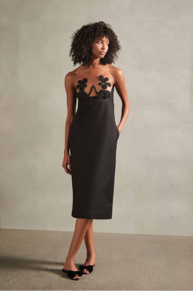 Vestido Midi Busto 3d Floral Preto